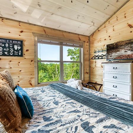 Spring Sale! Indoor Pool, Pet Stays Free, Movie, Hottub Сивиървил Екстериор снимка